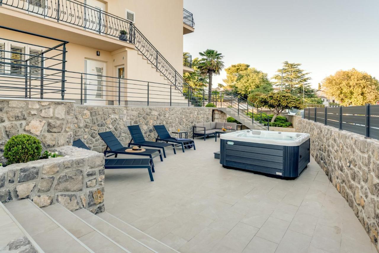 Cosmopolitan Apartments Кърк Екстериор снимка