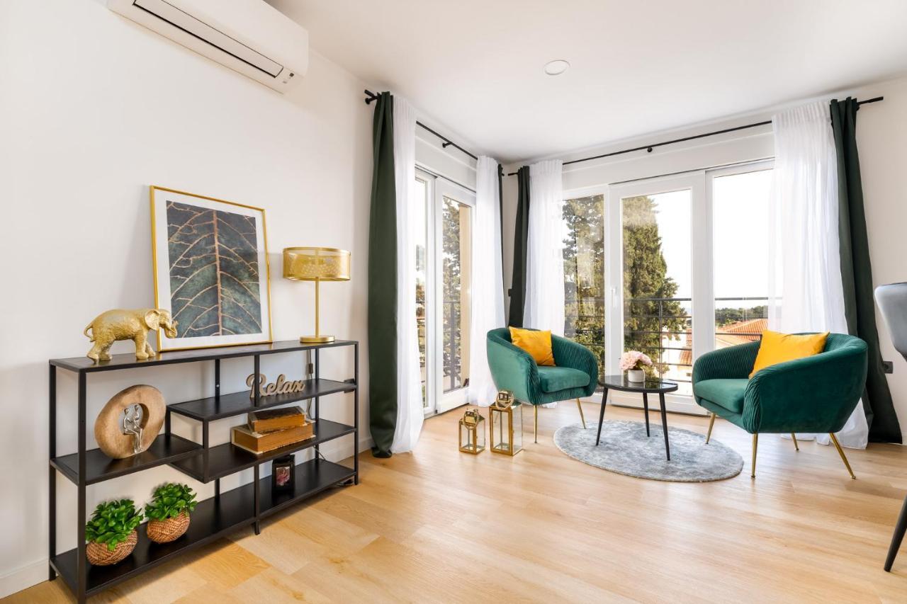 Cosmopolitan Apartments Кърк Екстериор снимка